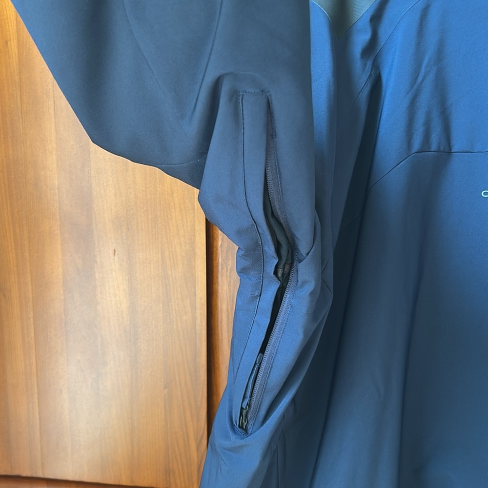 Obermeyer Performance Jacket - Picture 14 of 14